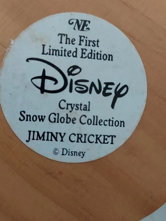 VINTAGE Disney Jiminy Cricket Crystal Snow Globe - The First Limited Edition - Picture 4 of 9